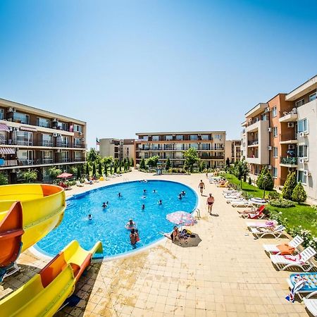 Waterpark Fort Apartments 써니비치 외부 사진