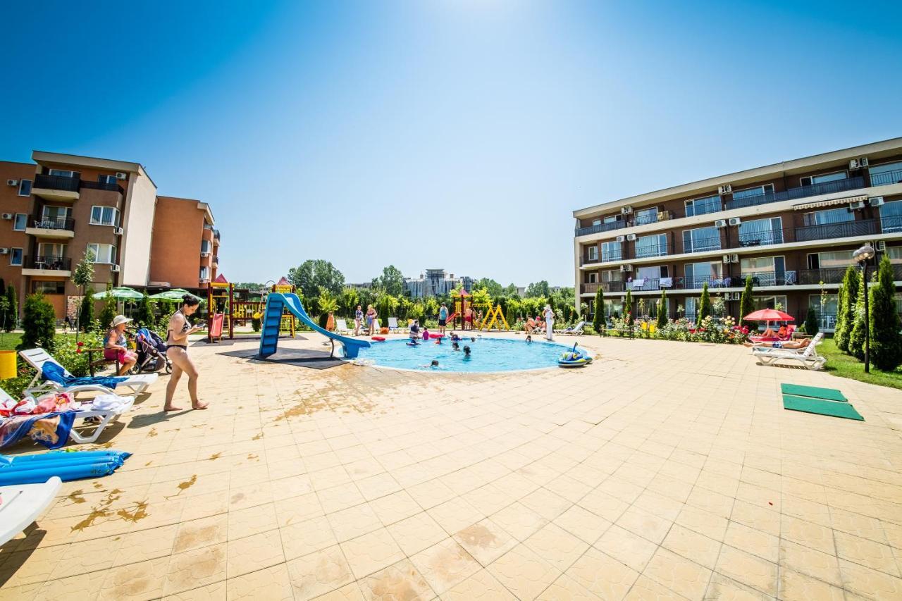 Waterpark Fort Apartments 써니비치 외부 사진