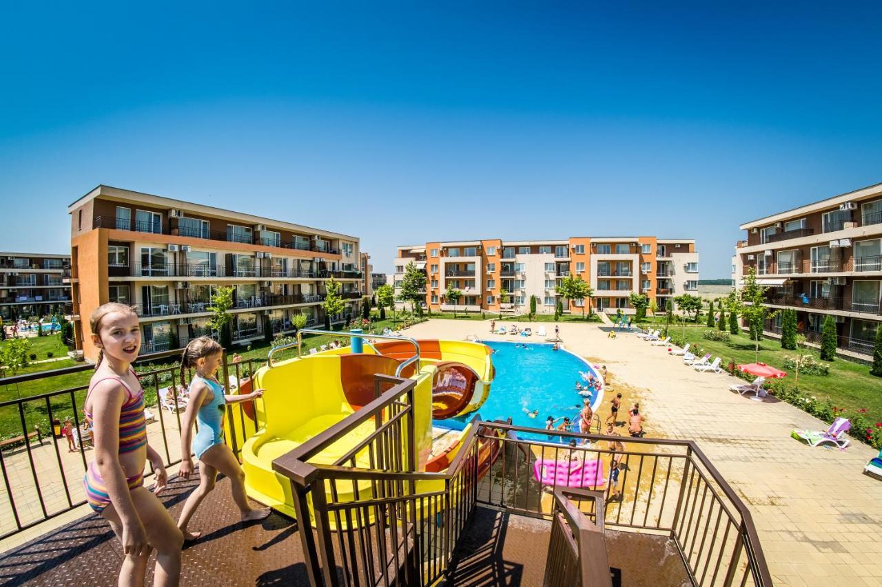 Waterpark Fort Apartments 써니비치 외부 사진
