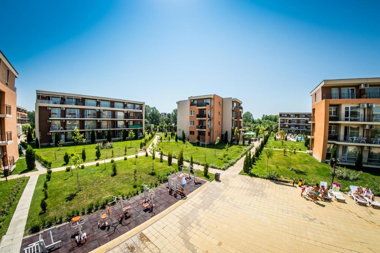 Waterpark Fort Apartments 써니비치 외부 사진