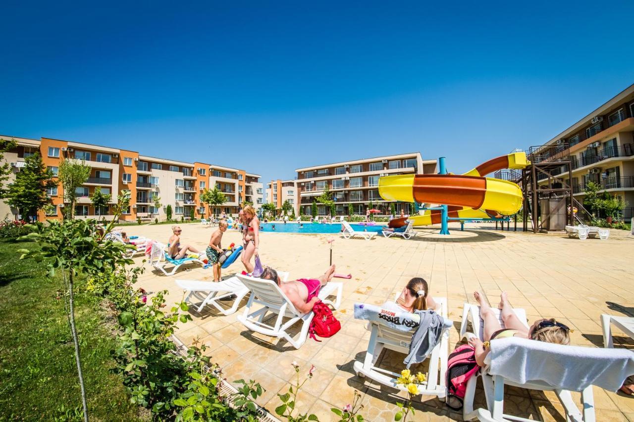 Waterpark Fort Apartments 써니비치 외부 사진