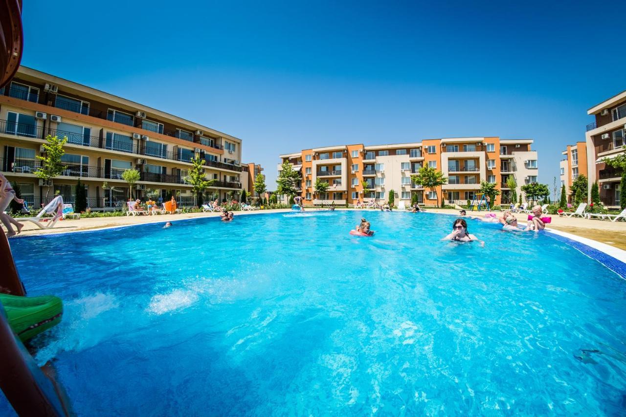 Waterpark Fort Apartments 써니비치 외부 사진