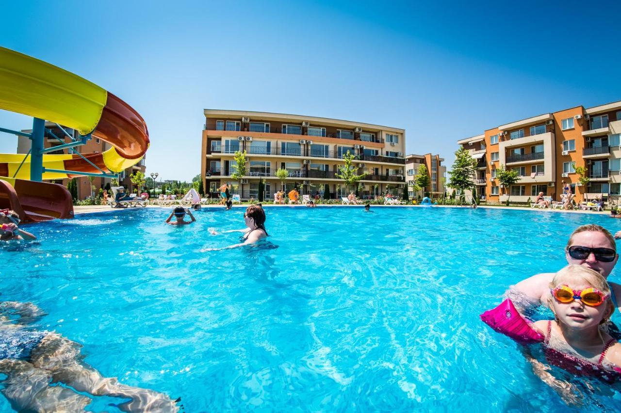 Waterpark Fort Apartments 써니비치 외부 사진