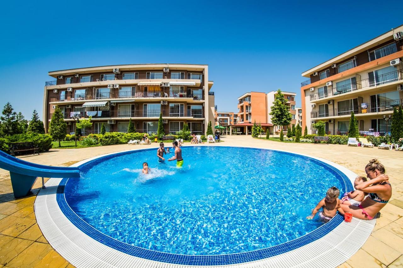 Waterpark Fort Apartments 써니비치 외부 사진