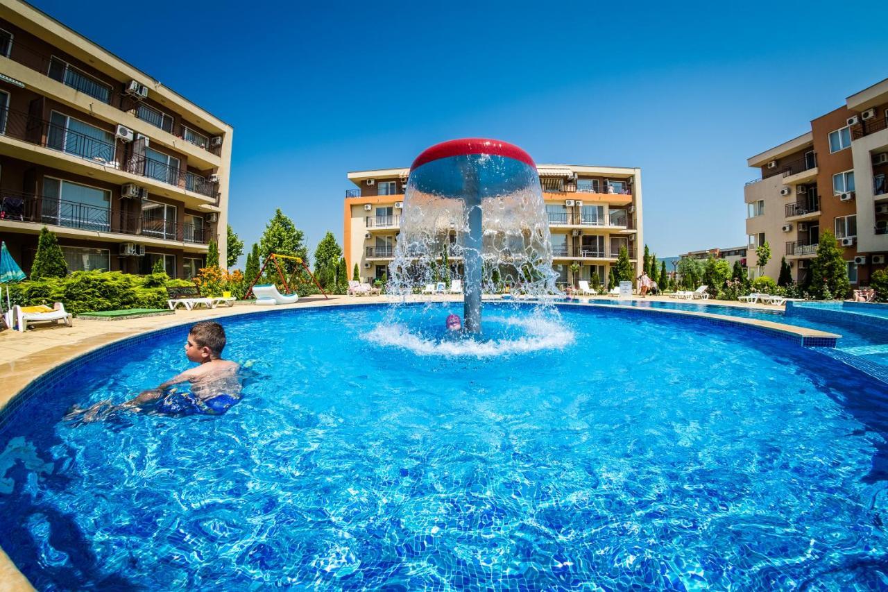 Waterpark Fort Apartments 써니비치 외부 사진