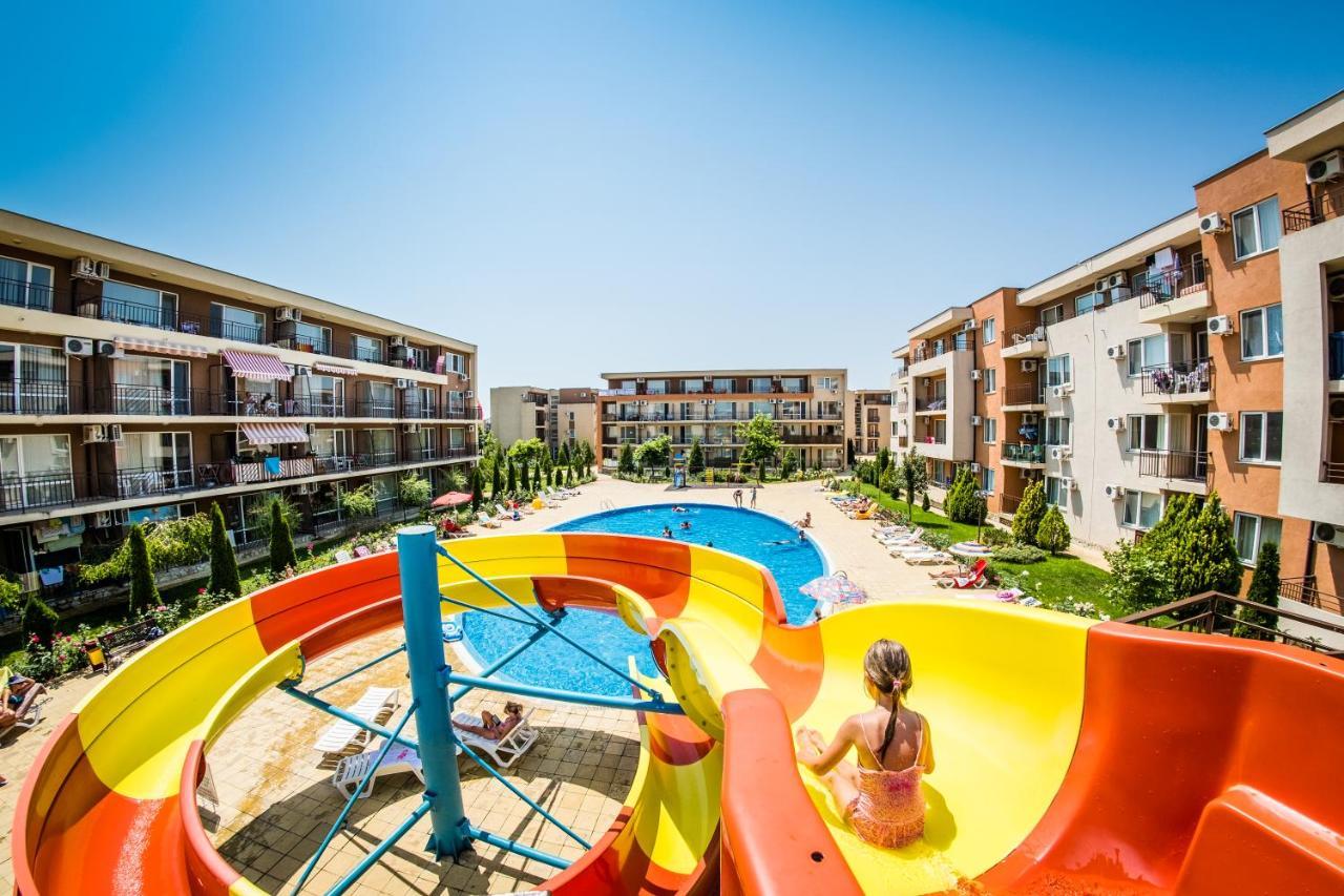 Waterpark Fort Apartments 써니비치 외부 사진