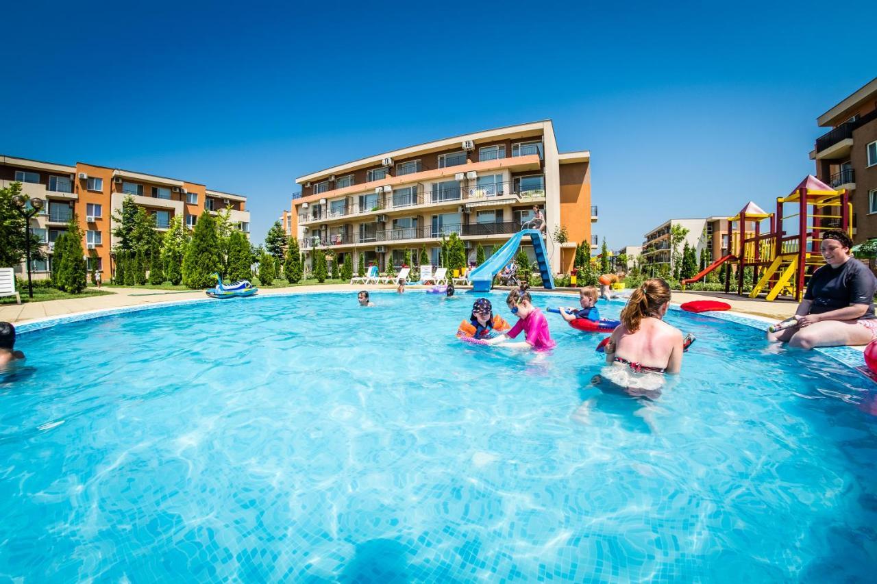 Waterpark Fort Apartments 써니비치 외부 사진