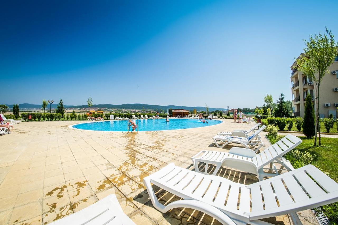 Waterpark Fort Apartments 써니비치 외부 사진